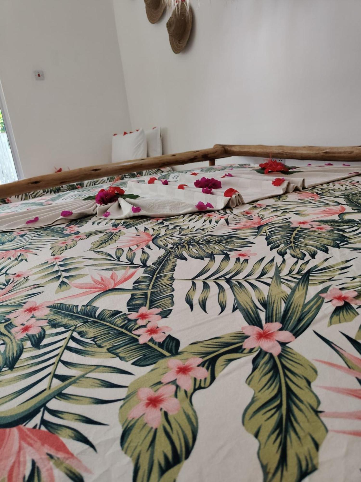 Hotel Pole Pole House Nungwi Zewnętrze zdjęcie